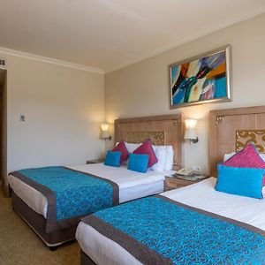 Standard Double or Twin Room Side Sea View